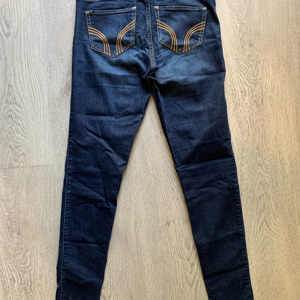 Hollister dark skinny jeans